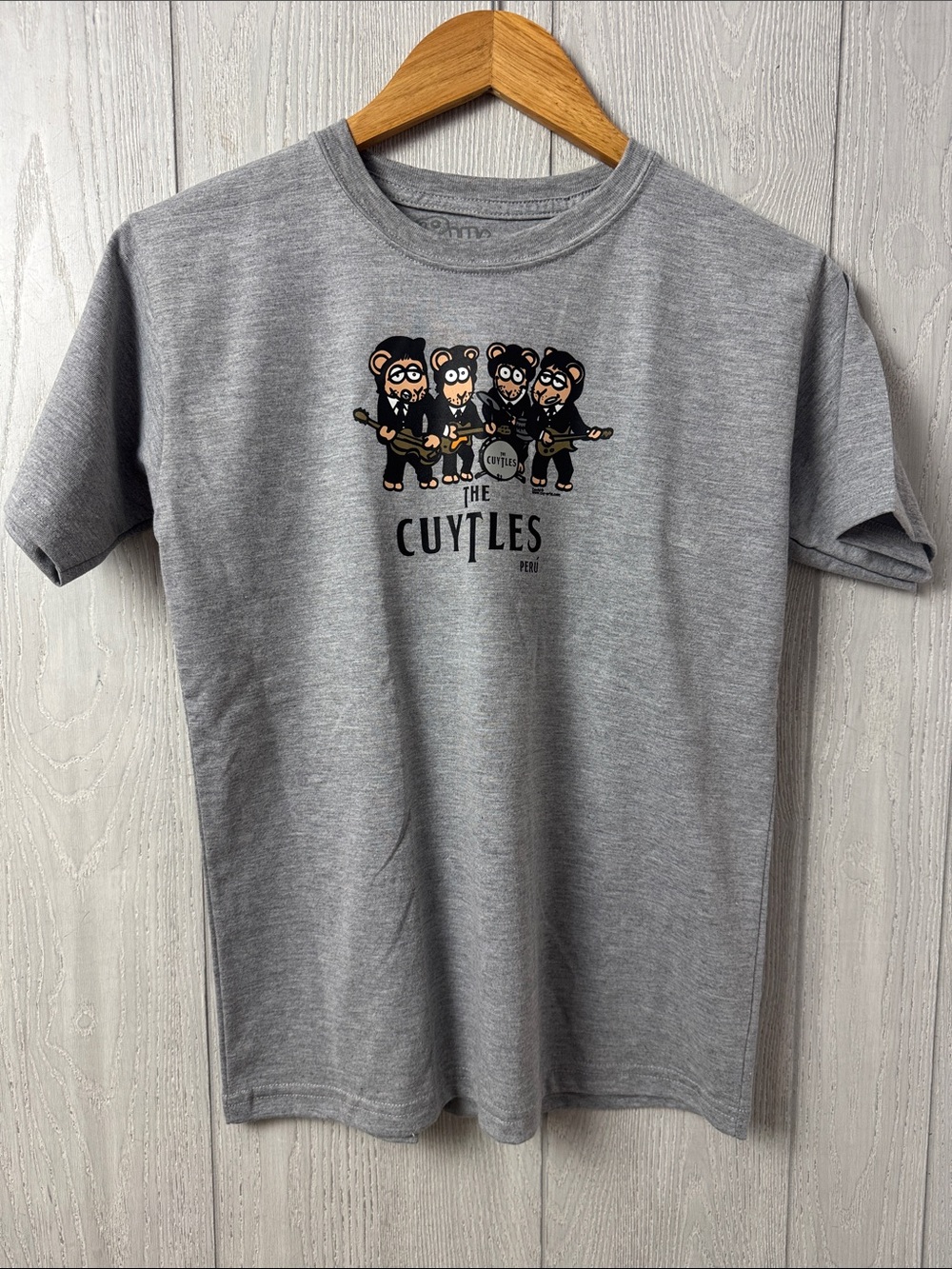 The Cuytles Peru, original Cuy Arts t-shirt, The Beatles. Youth 16 Peruvian art